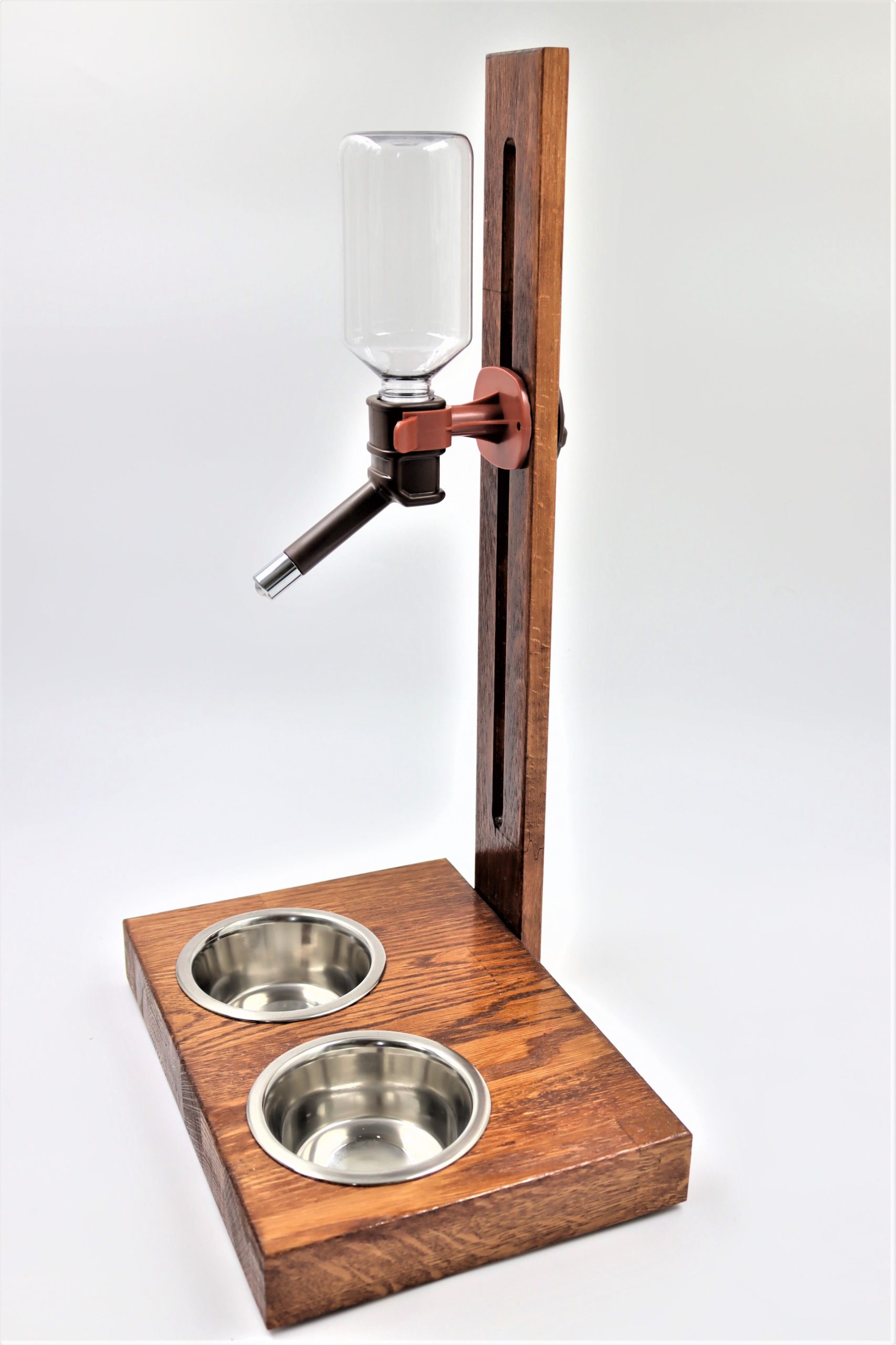 Brązowe poidło na stojaku drewnianym podwójne miejsce na miski 3 Brązowe poidło na stojaku drewnianym podwójne miejsce na miski - obrazek 3