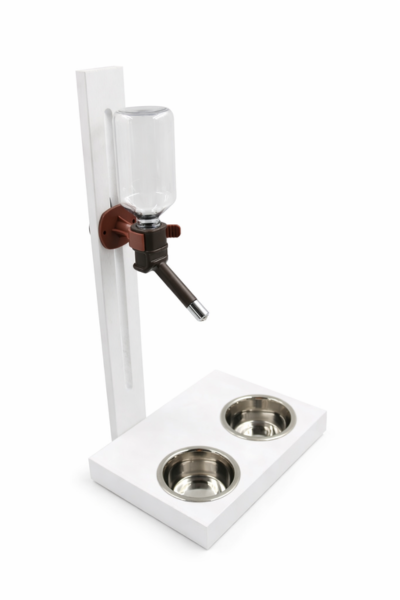 Białe poidło na stojaku drewnianym podwójne miejsce na miski